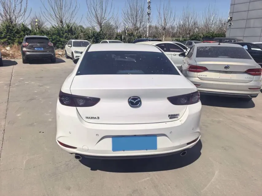 2022 Mazda 3 Axela 2.0L 158HP L4 6AT,autocango,china used car exporter,china ev exporter,chinese used car exporter,chinese used ev exporter