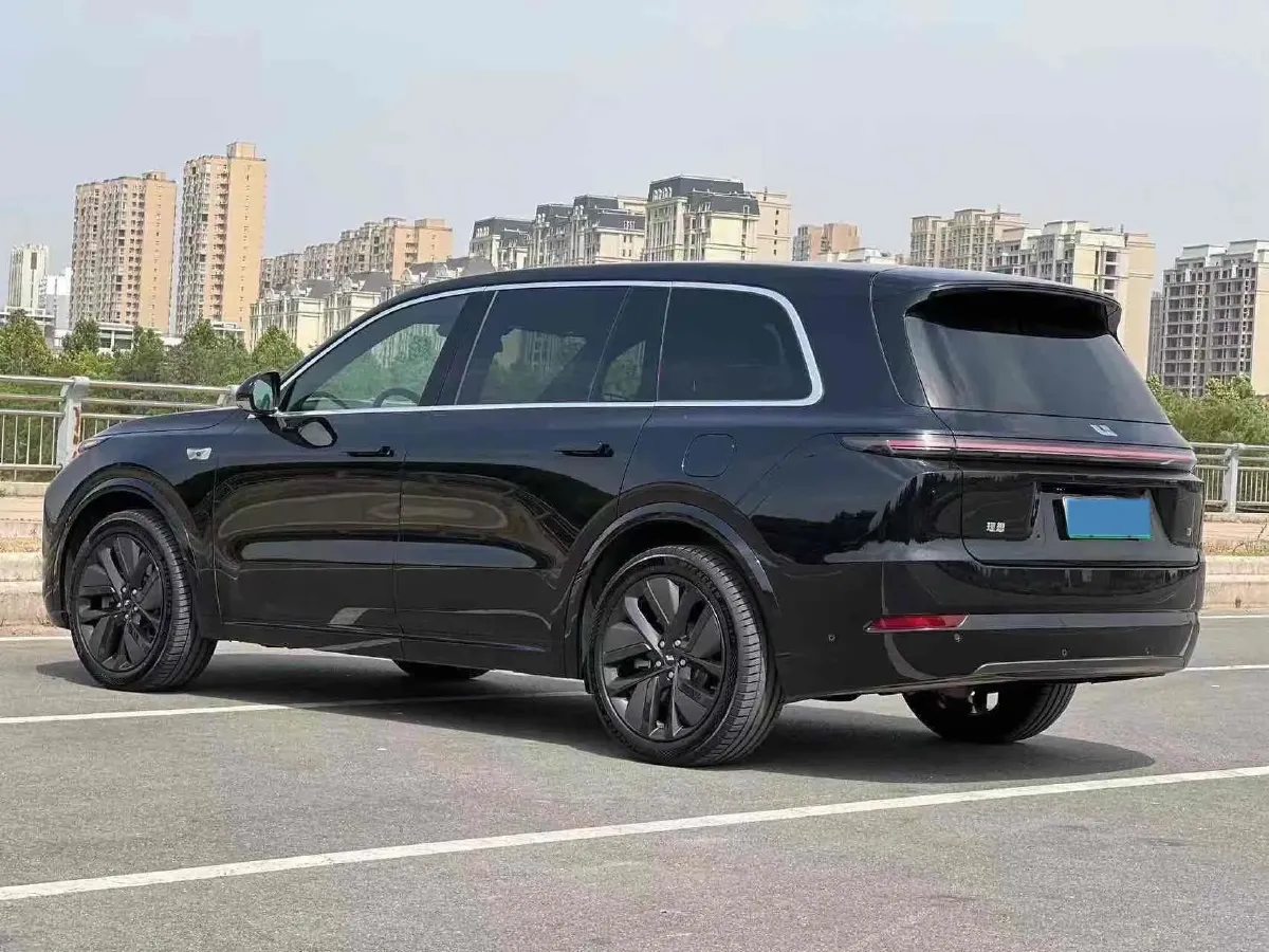 2023 Li L9 Range Extended 154HP REEV 42.6KWH,autocango,china used car exporter,china ev exporter,chinese used car exporter,chinese used ev exporter