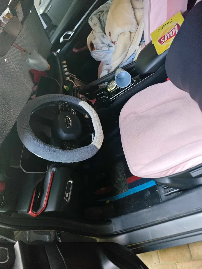 2022 Geely Coolray 1.5T 181HP L4 7DCT,autocango,china used car exporter,china ev exporter,chinese used car exporter,chinese used ev exporter