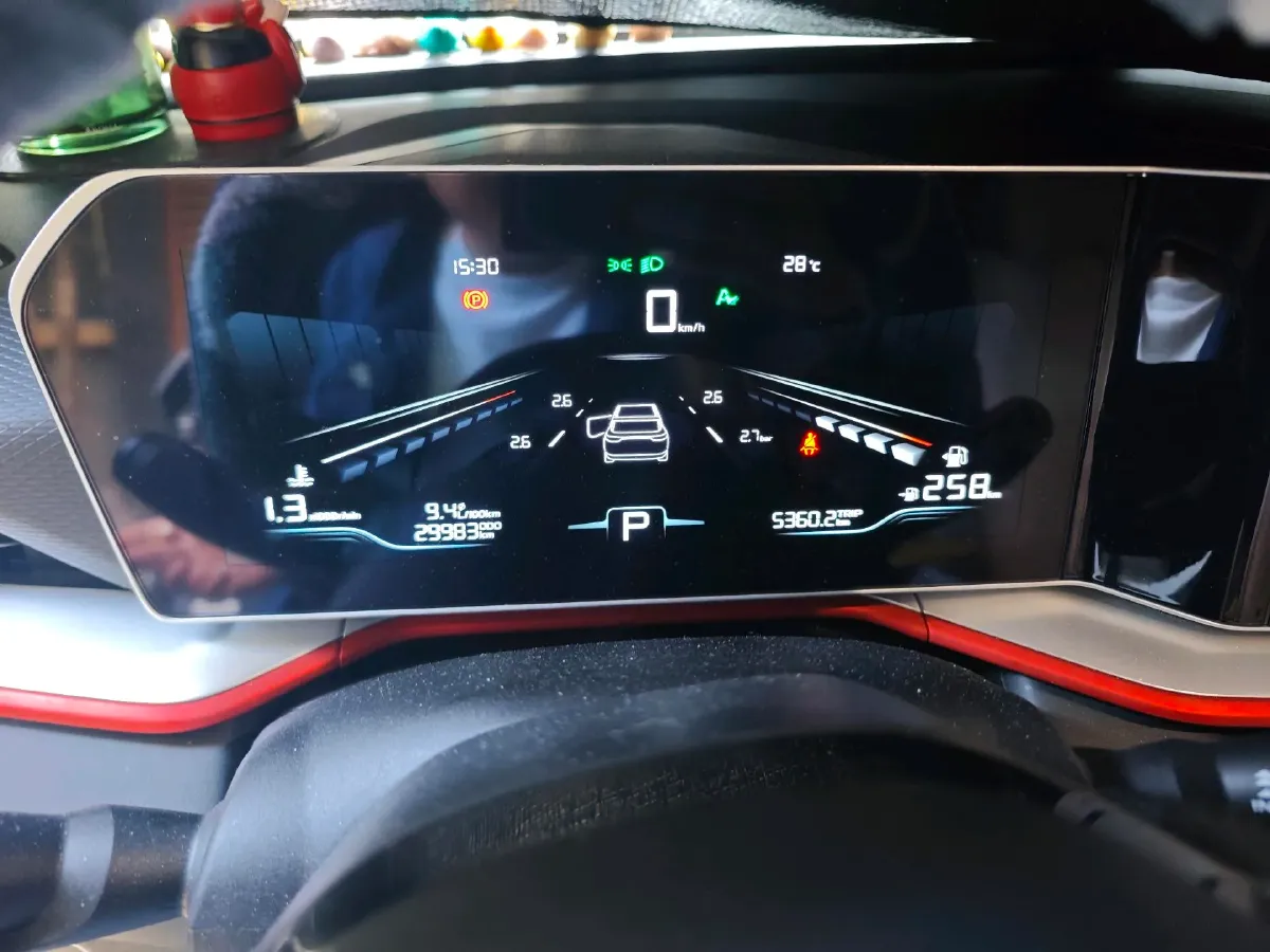 2022 Geely Coolray 1.5T 181HP L4 7DCT,autocango,china used car exporter,china ev exporter,chinese used car exporter,chinese used ev exporter