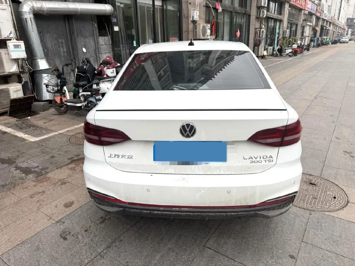 2023 Volkswagen Lavida 1.5T 160HP L4 7DCT,autocango,china used car exporter,china ev exporter,chinese used car exporter,chinese used ev exporter