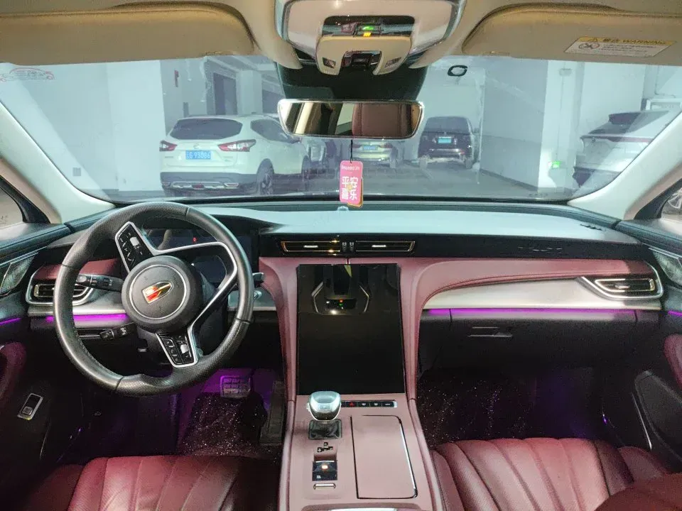 2023 HongQi H5 2.0T 224HP L4 8AT,autocango,china used car exporter,china ev exporter,chinese used car exporter,chinese used ev exporter