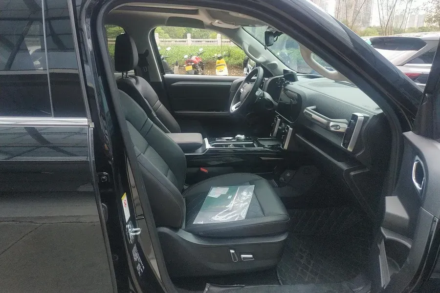 2022 Haval Dargo 1.5T 184HP L4 7DCT,autocango,china used car exporter,china ev exporter,chinese used car exporter,chinese used ev exporter