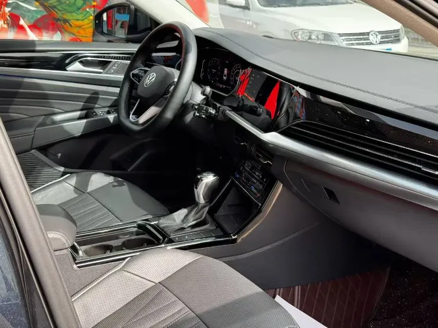 2022 Xpeng P7 BEV 60.2KWH,autocango,china used car exporter,china ev exporter,chinese used car exporter,chinese used ev exporter