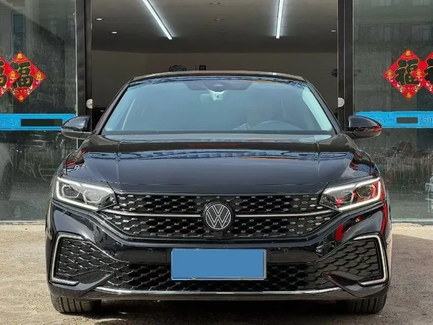 2022 Xpeng P7 BEV 60.2KWH,autocango,china used car exporter,china ev exporter,chinese used car exporter,chinese used ev exporter