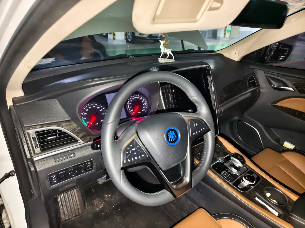 2017 BYD Qin 1.5T 154HP L4 6DCT PHEV 15.2KWH,autocango,china used car exporter,china ev exporter,chinese used car exporter,chinese used ev exporter