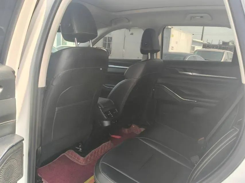 2022 Haval H6 1.5T 184HP L4 7DCT,autocango,china used car exporter,china ev exporter,chinese used car exporter,chinese used ev exporter