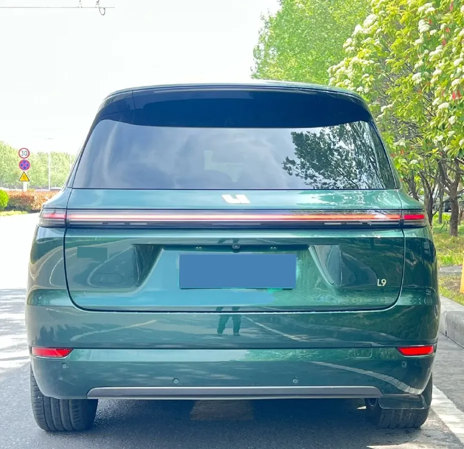 2022 Li L9 Range Extended 154HP REEV 42.6KWH,autocango,china used car exporter,china ev exporter,chinese used car exporter,chinese used ev exporter
