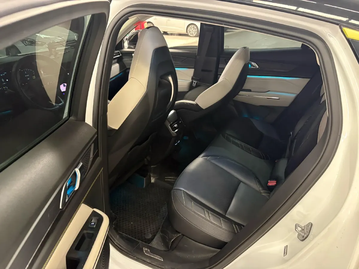 2020 LYNK&CO 05 2.0T 254HP L4 8AT,autocango,china used car exporter,china ev exporter,chinese used car exporter,chinese used ev exporter