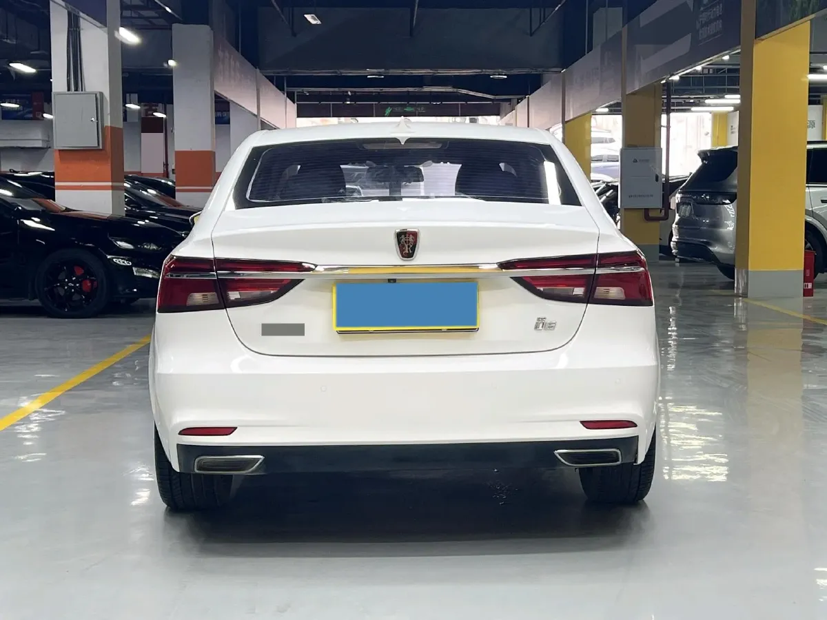 2020 Roewe i6 1.6L 125HP L4 CVT,autocango,china used car exporter,china ev exporter,chinese used car exporter,chinese used ev exporter