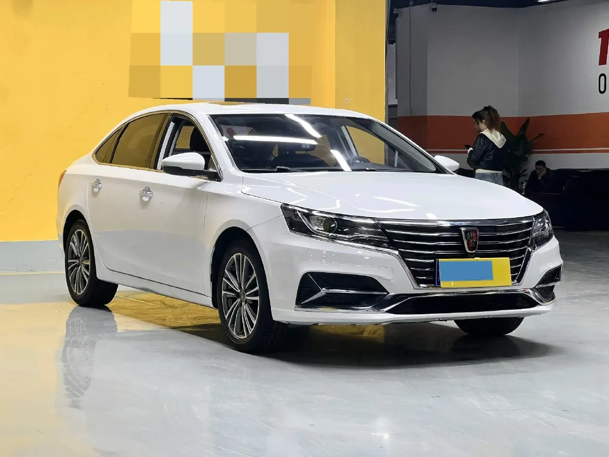 2020 Roewe i6 1.6L 125HP L4 CVT,autocango,china used car exporter,china ev exporter,chinese used car exporter,chinese used ev exporter