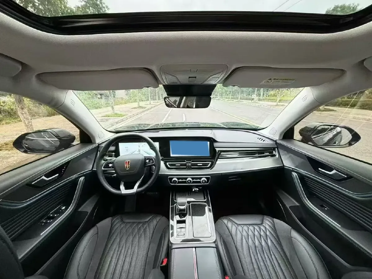 2023 HongQi HS5 2.0T 252HP L4 8AT,autocango,china used car exporter,china ev exporter,chinese used car exporter,chinese used ev exporter