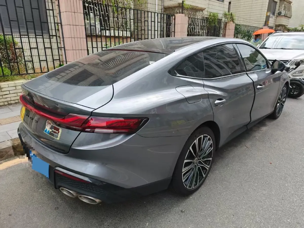 2023 MG 7 2.0T 261HP L4 9AT,autocango,china used car exporter,china ev exporter,chinese used car exporter,chinese used ev exporter