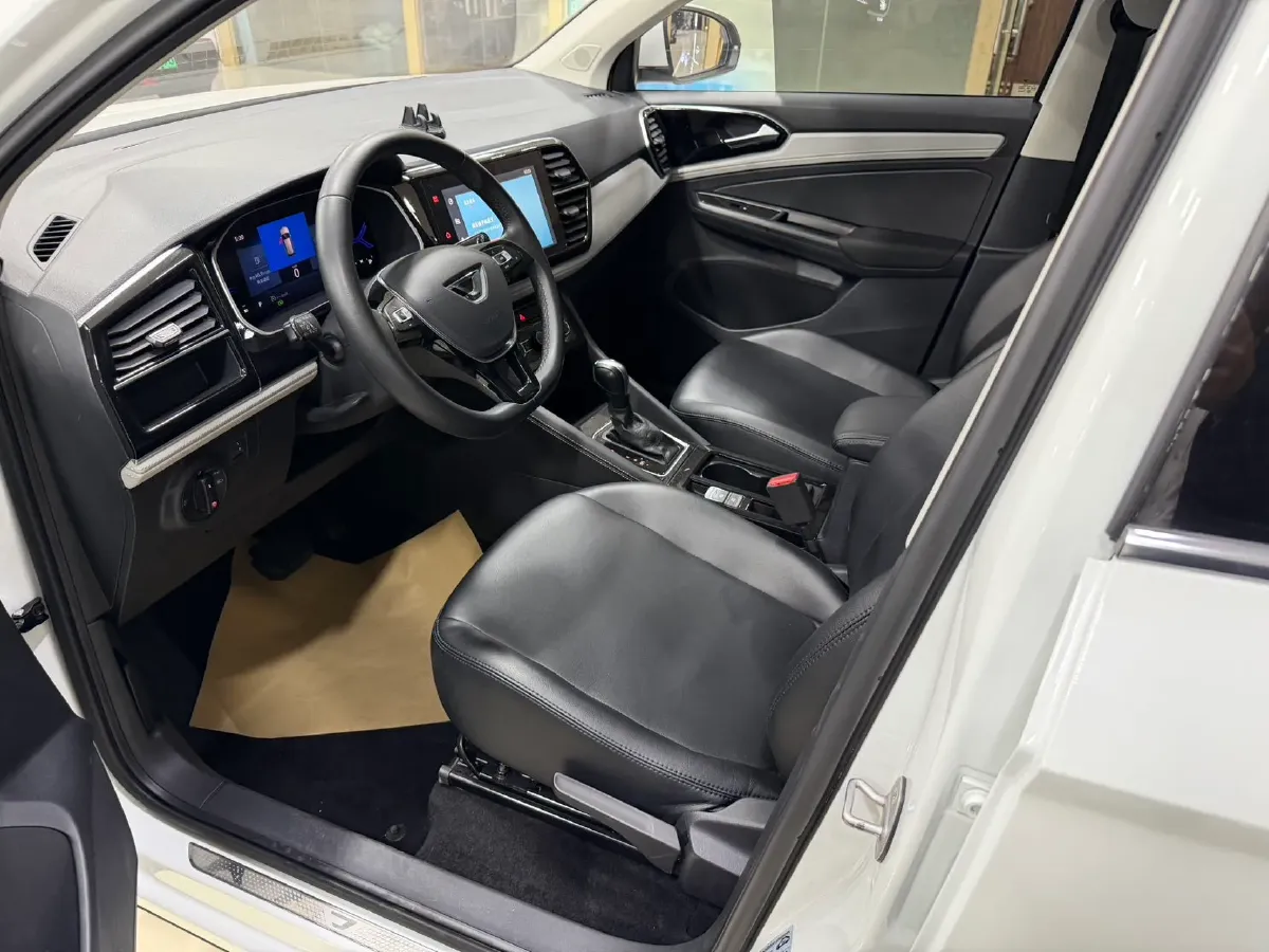 2023 Jetta VS7 1.4T 150HP L4 6AT,autocango,china used car exporter,china ev exporter,chinese used car exporter,chinese used ev exporter