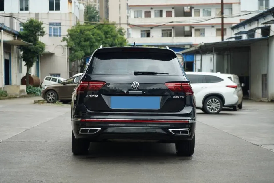 2024 Volkswagen Tiguan L 2.0T 186HP L4 7DCT,autocango,china used car exporter,china ev exporter,chinese used car exporter,chinese used ev exporter