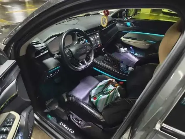 2020 LYNK&CO 05 2.0T 254HP L4 8AT,autocango,china used car exporter,china ev exporter,chinese used car exporter,chinese used ev exporter