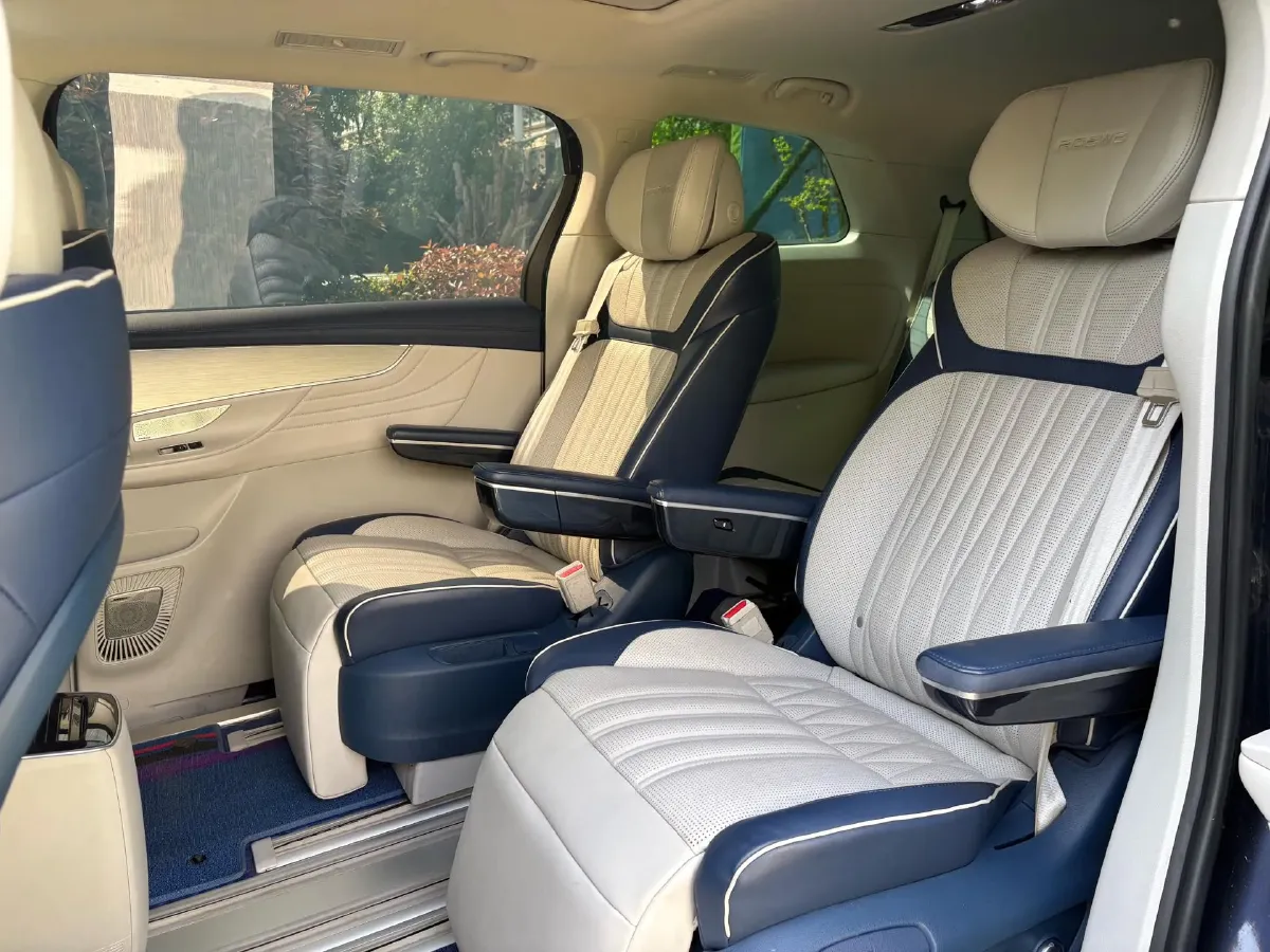 2021 Roewe iMAX8 2.0T 234HP L4 8AT,autocango,china used car exporter,china ev exporter,chinese used car exporter,chinese used ev exporter