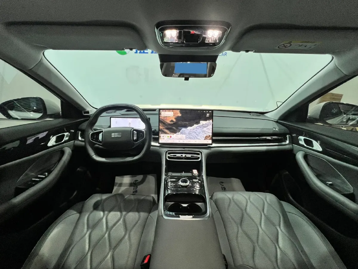 2025 Geely Galaxy A7 1.5L 112HP L4 1DHT PHEV,autocango,china used car exporter,china ev exporter,chinese used car exporter,chinese used ev exporter