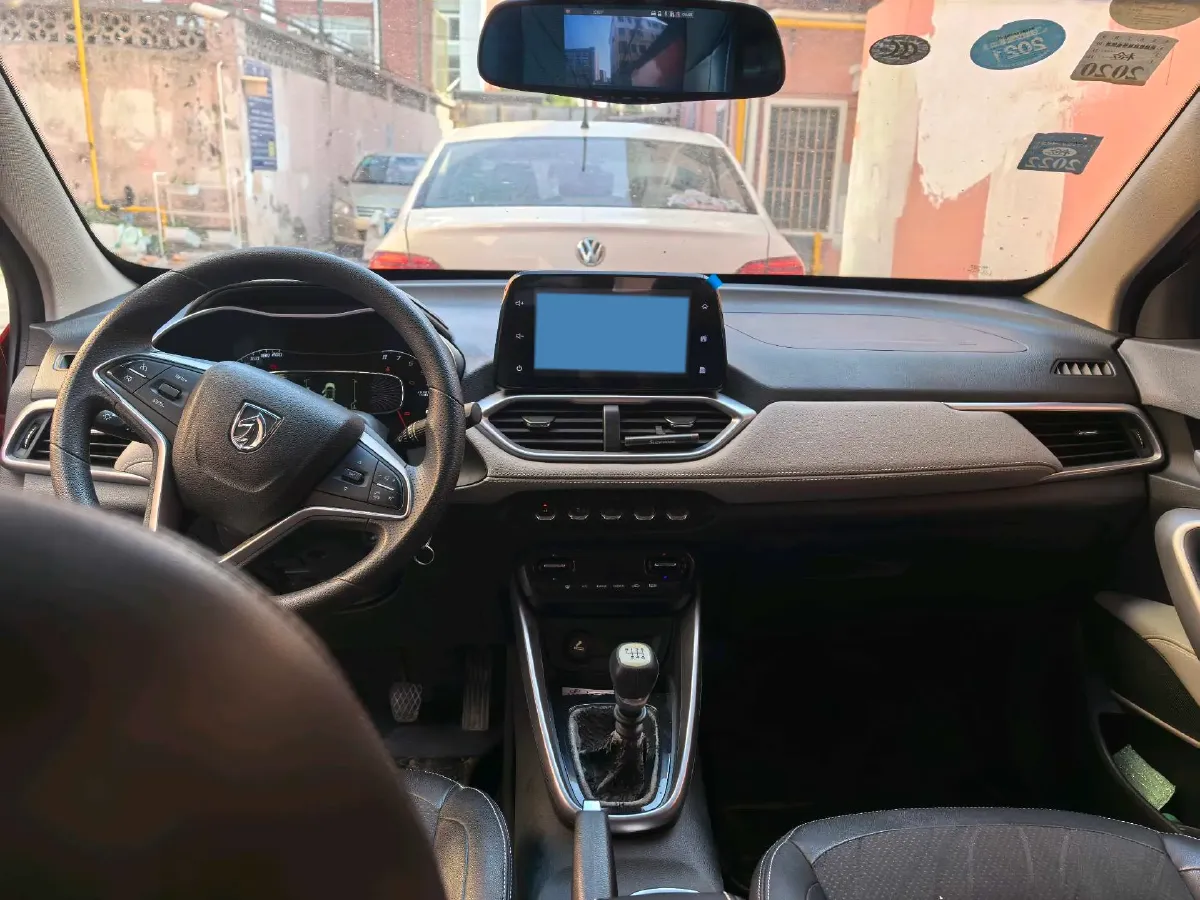 2017 BaoJun 510 1.5L 112HP L4 6MT,autocango,china used car exporter,china ev exporter,chinese used car exporter,chinese used ev exporter