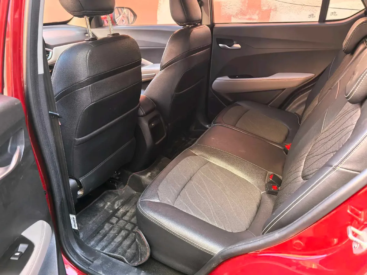 2017 BaoJun 510 1.5L 112HP L4 6MT,autocango,china used car exporter,china ev exporter,chinese used car exporter,chinese used ev exporter