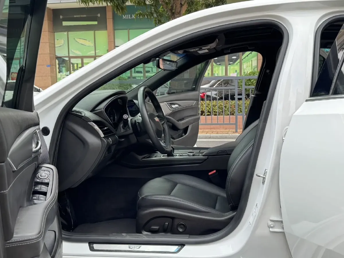 2020 Cadillac CT5 2.0T 237HP L4 10AT,autocango,china used car exporter,china ev exporter,chinese used car exporter,chinese used ev exporter