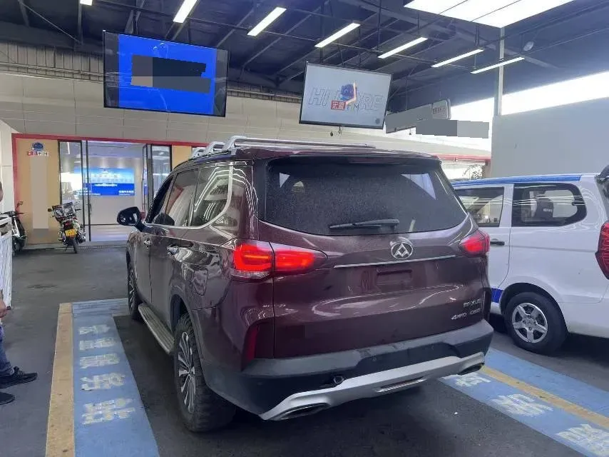 2017 MAXUS D90 2.0T 224HP L4 6AT,autocango,china used car exporter,china ev exporter,chinese used car exporter,chinese used ev exporter