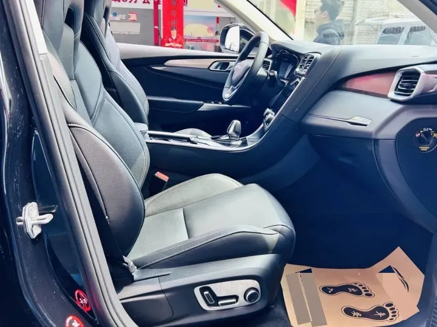 2019 Beijing BJ40 2.0T 218HP L4 6AT,autocango,china used car exporter,china ev exporter,chinese used car exporter,chinese used ev exporter