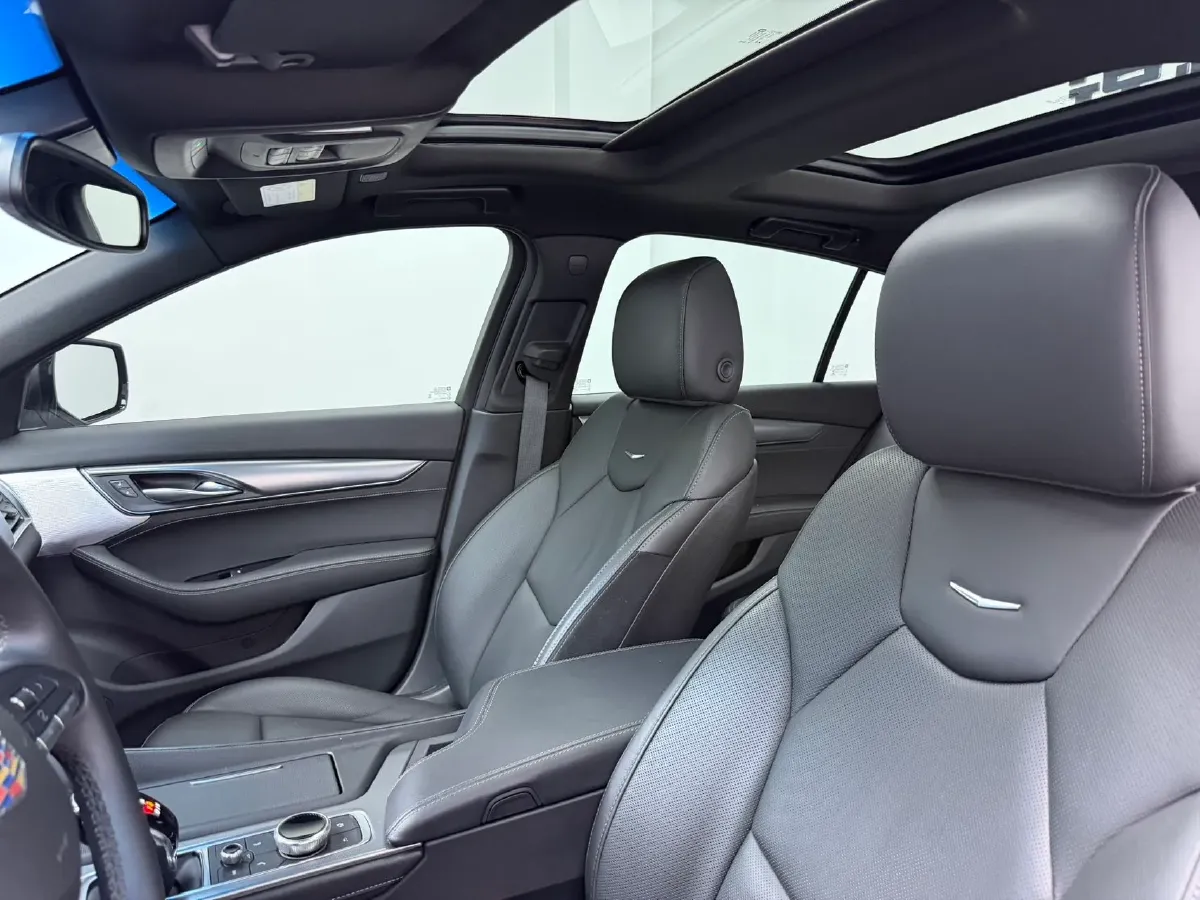 2023 Cadillac CT5 2.0T 237HP L4 10AT,autocango,china used car exporter,china ev exporter,chinese used car exporter,chinese used ev exporter