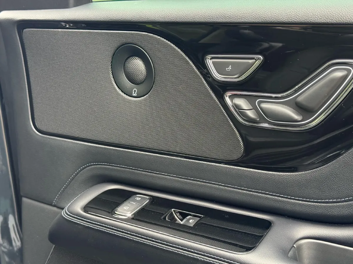 2023 Lincoln Aviator 3.0T 355HP V6 10AT,autocango,china used car exporter,china ev exporter,chinese used car exporter,chinese used ev exporter