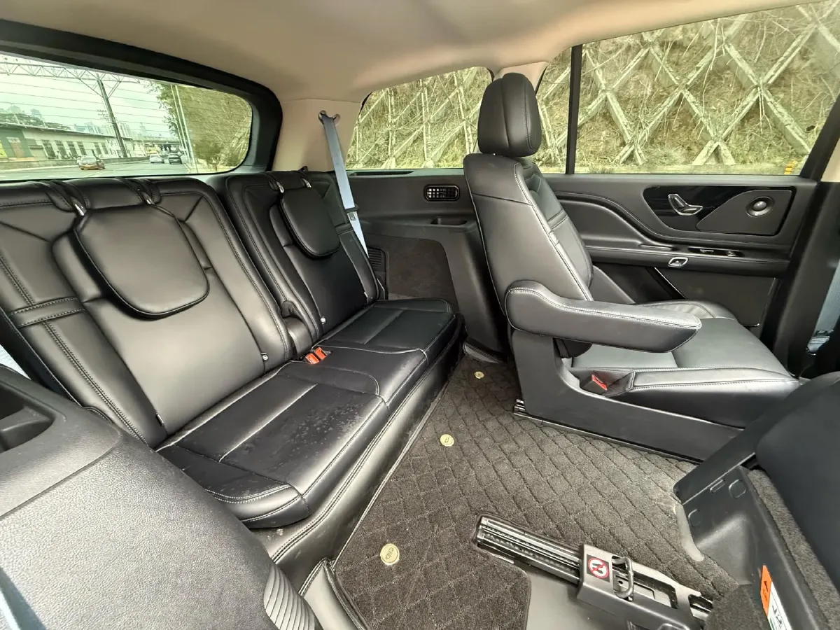 2023 Lincoln Aviator 3.0T 355HP V6 10AT,autocango,china used car exporter,china ev exporter,chinese used car exporter,chinese used ev exporter