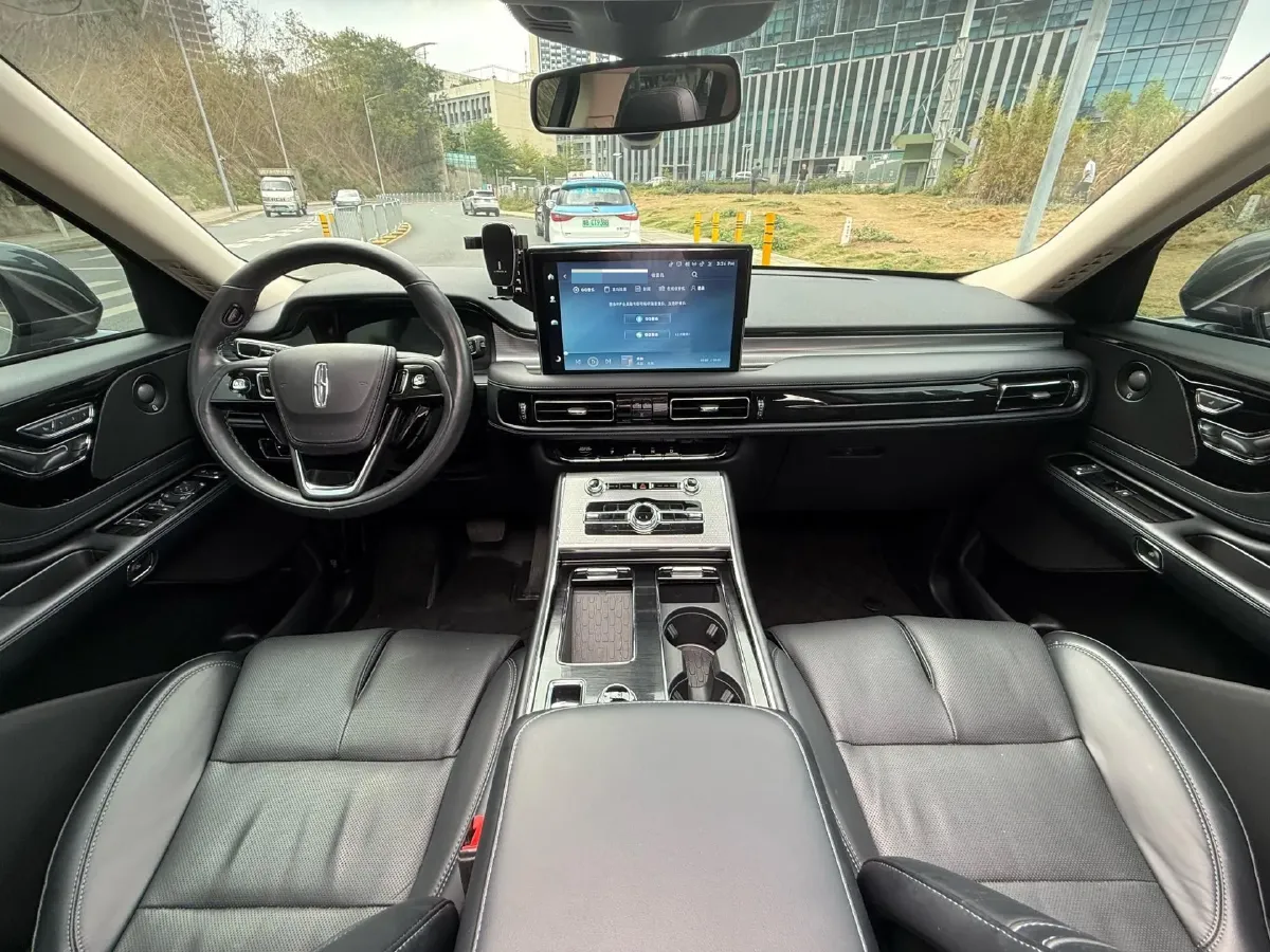 2023 Lincoln Aviator 3.0T 355HP V6 10AT,autocango,china used car exporter,china ev exporter,chinese used car exporter,chinese used ev exporter