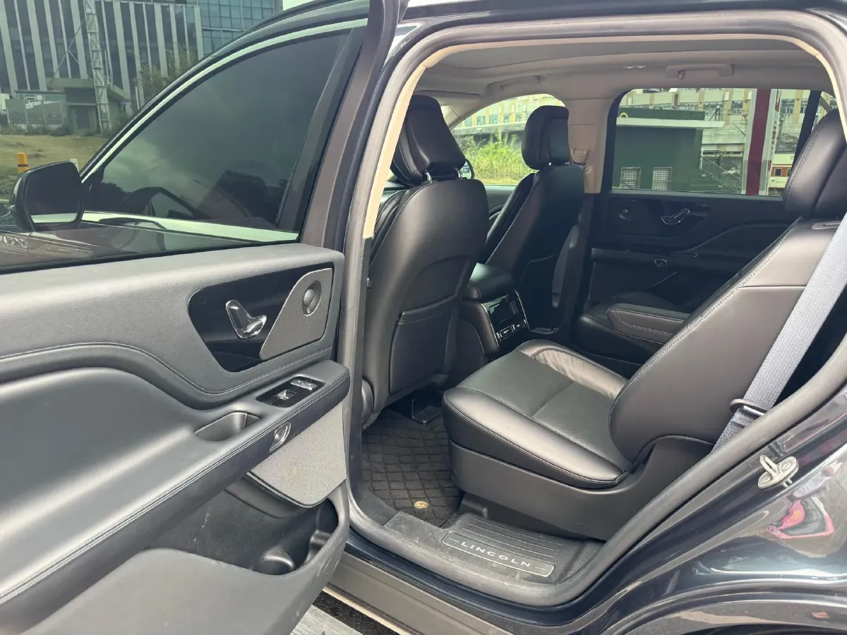 2023 Lincoln Aviator 3.0T 355HP V6 10AT,autocango,china used car exporter,china ev exporter,chinese used car exporter,chinese used ev exporter