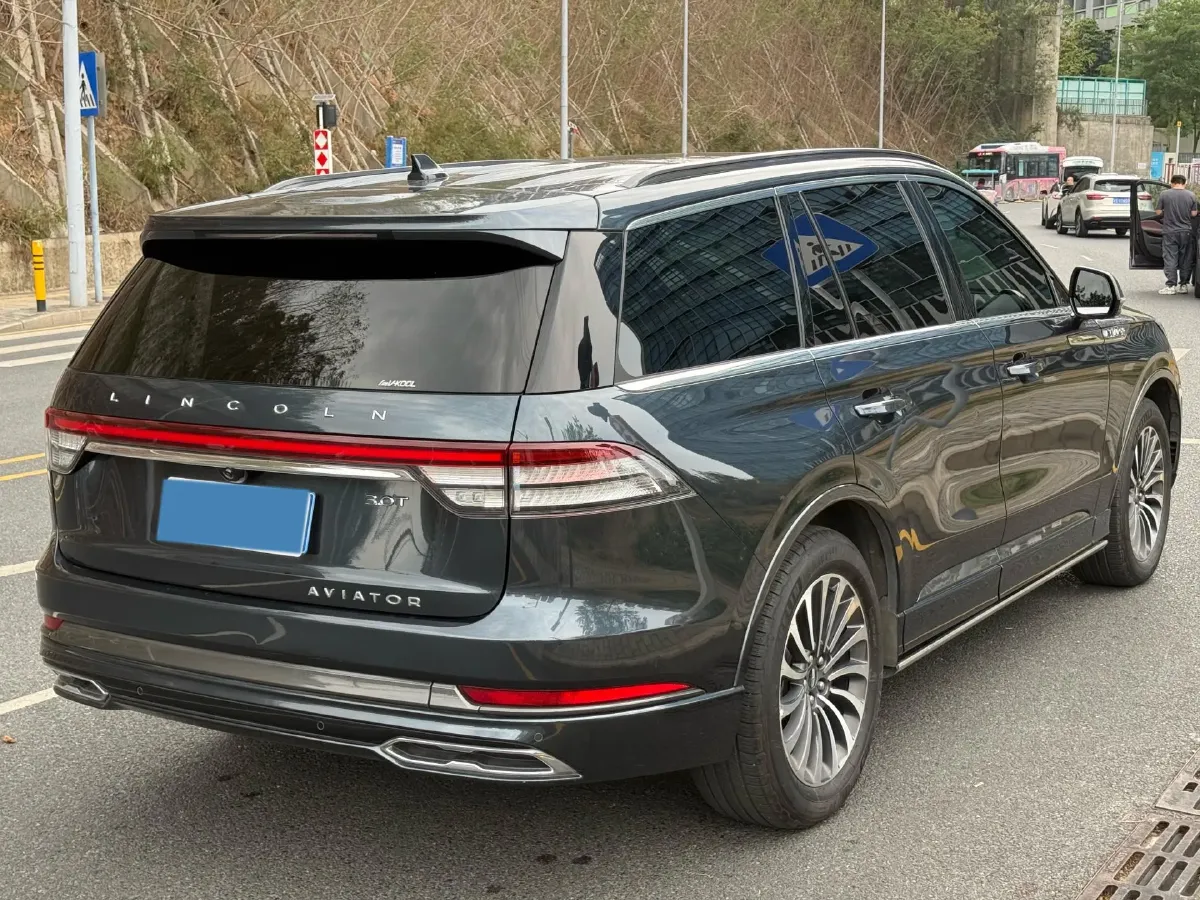 2023 Lincoln Aviator 3.0T 355HP V6 10AT,autocango,china used car exporter,china ev exporter,chinese used car exporter,chinese used ev exporter