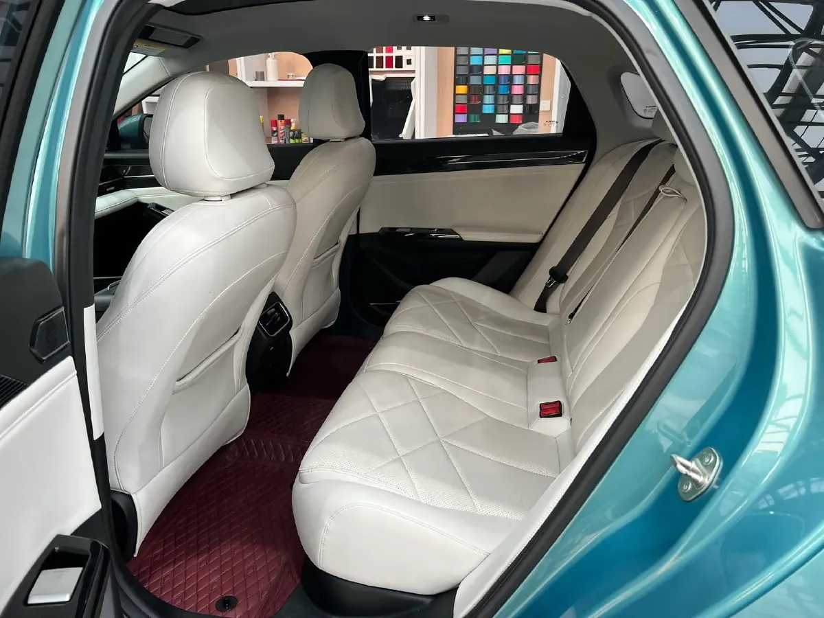 2023 Geely Galaxy L6 1.5T 163HP L4 3DHT PHEV,autocango,china used car exporter,china ev exporter,chinese used car exporter,chinese used ev exporter