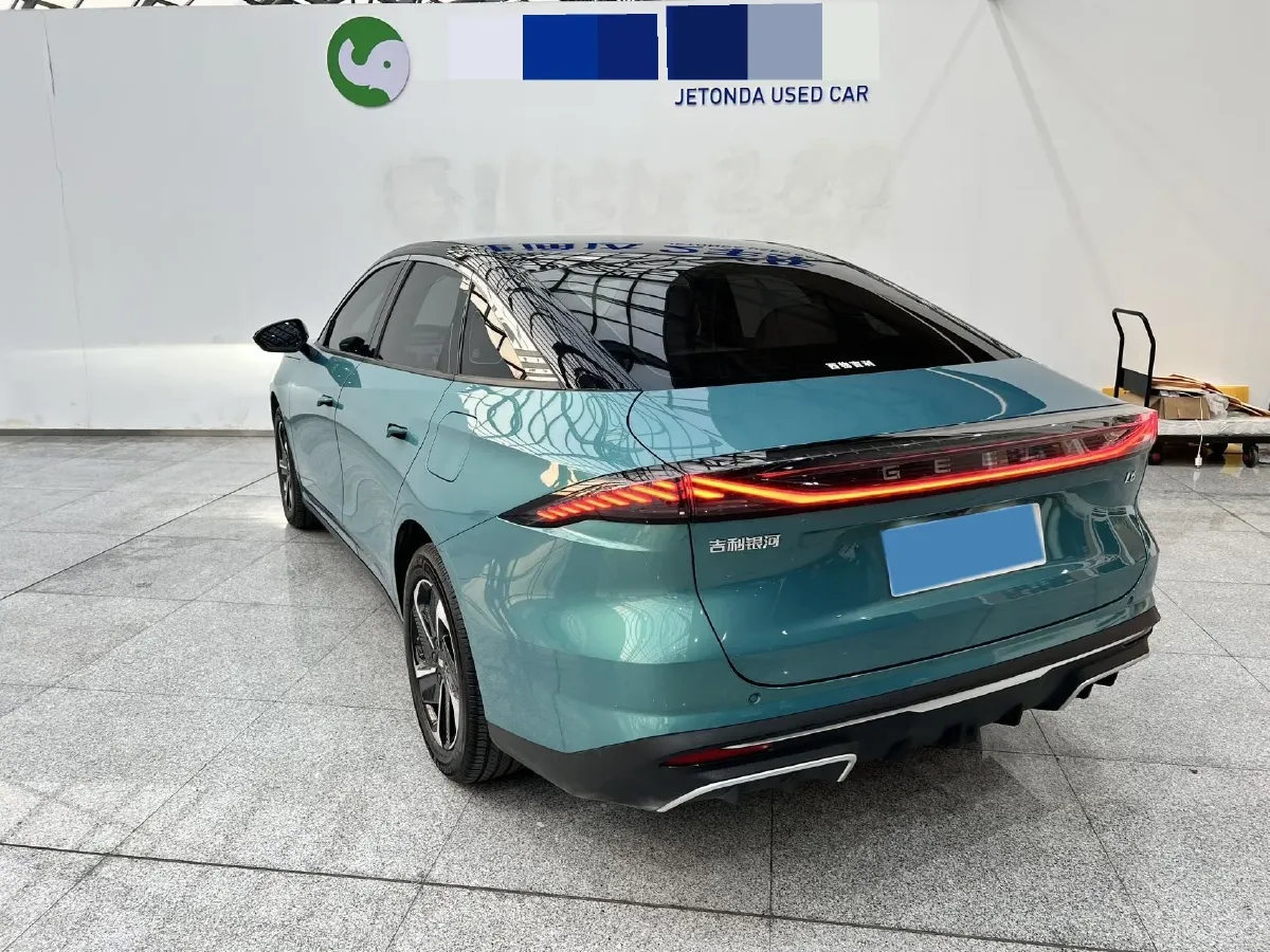 2023 Geely Galaxy L6 1.5T 163HP L4 3DHT PHEV,autocango,china used car exporter,china ev exporter,chinese used car exporter,chinese used ev exporter