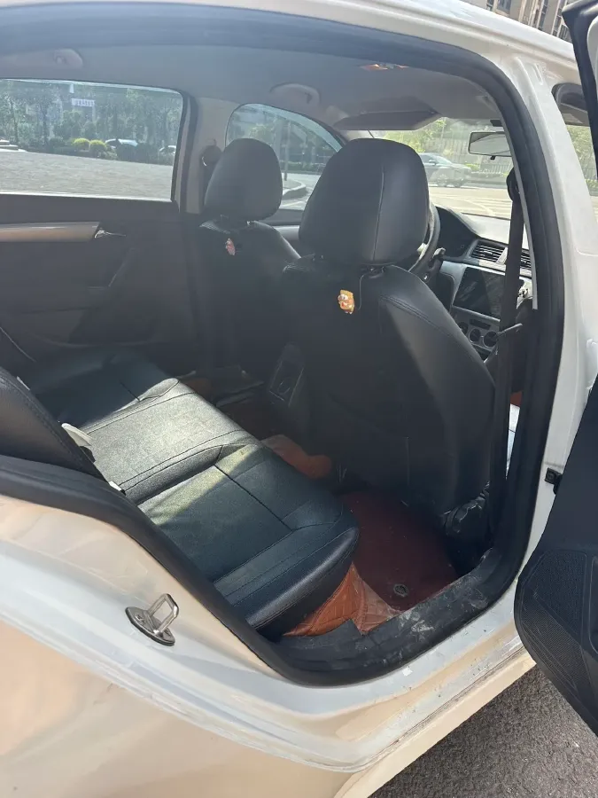 2013 Volkswagen Lavida 1.6L 110HP L4 6AT,autocango,china used car exporter,china ev exporter,chinese used car exporter,chinese used ev exporter