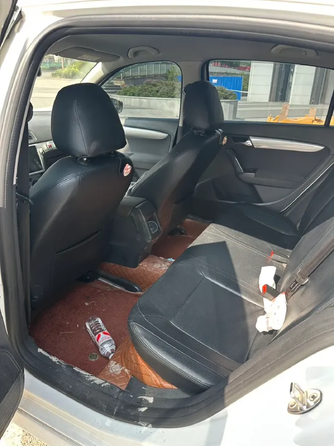 2013 Volkswagen Lavida 1.6L 110HP L4 6AT,autocango,china used car exporter,china ev exporter,chinese used car exporter,chinese used ev exporter