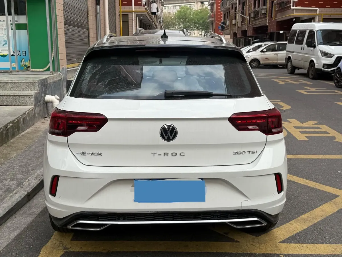 2022 Volkswagen T-Roc 1.4T 150HP L4 7DCT,autocango,china used car exporter,china ev exporter,chinese used car exporter,chinese used ev exporter