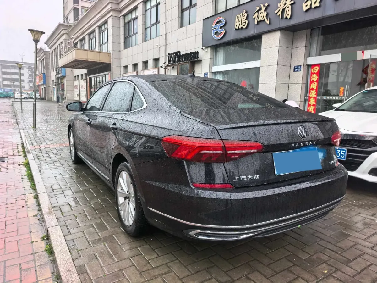 2021 Volkswagen Passat 2.0T 186HP L4 7DCT,autocango,china used car exporter,china ev exporter,chinese used car exporter,chinese used ev exporter