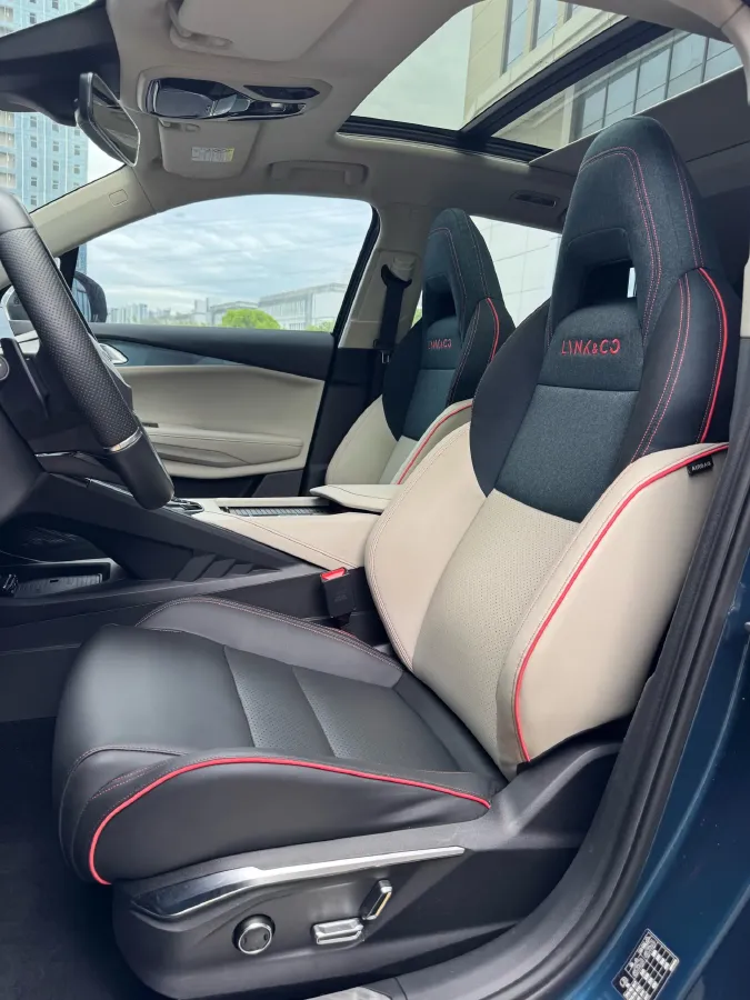 2020 LYNK&CO 06 1.5T 177HP L3 7DCT,autocango,china used car exporter,china ev exporter,chinese used car exporter,chinese used ev exporter