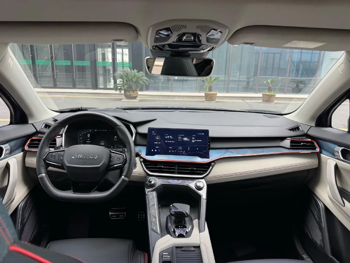 2020 LYNK&CO 06 1.5T 177HP L3 7DCT,autocango,china used car exporter,china ev exporter,chinese used car exporter,chinese used ev exporter