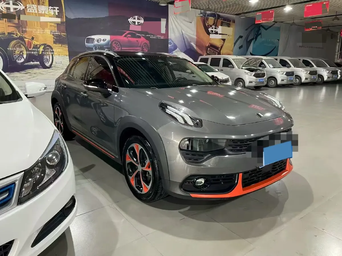 2018 Toyota C-HR 2.0L 171HP L4 CVT,autocango,china used car exporter,china ev exporter,chinese used car exporter,chinese used ev exporter