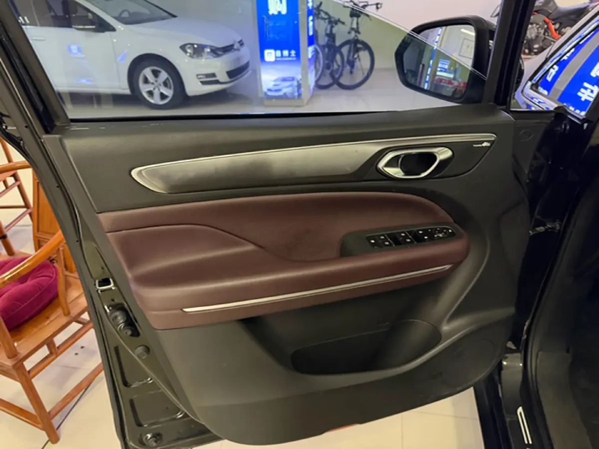 2023 GAC Trumpchi M6 1.5T 177HP L4 7DCT,autocango,china used car exporter,china ev exporter,chinese used car exporter,chinese used ev exporter