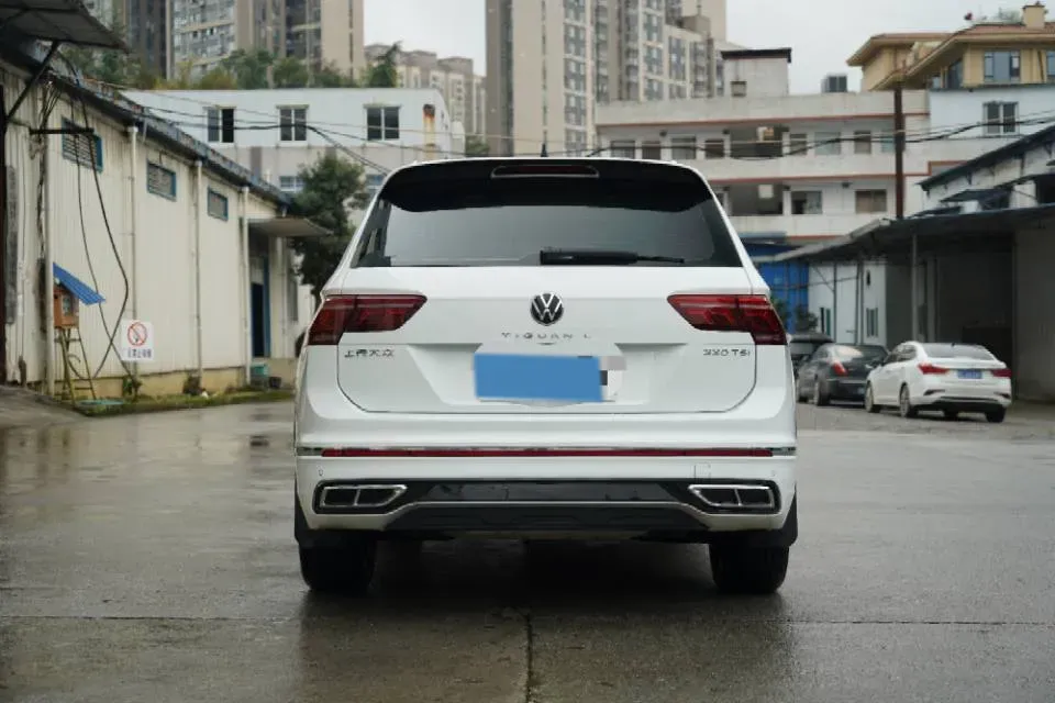 2024 Volkswagen Tiguan L 2.0T 186HP L4 7DCT,autocango,china used car exporter,china ev exporter,chinese used car exporter,chinese used ev exporter