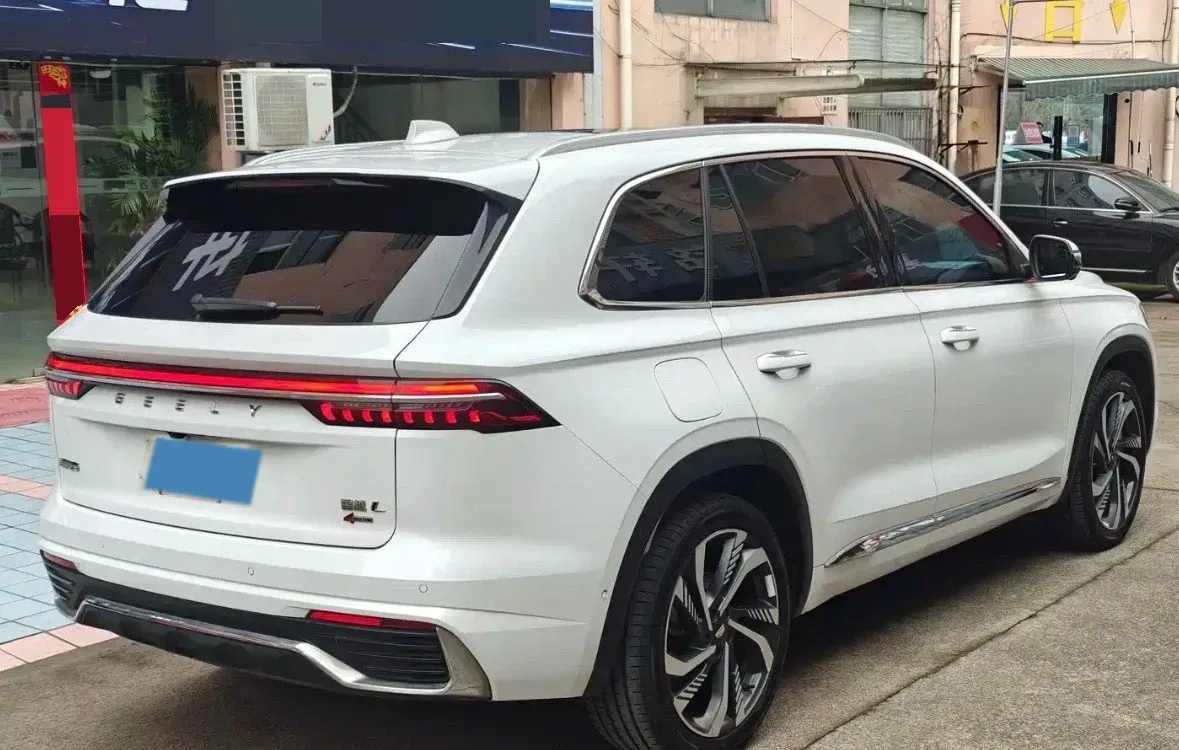 2021 Geely Monjaro 2.0T 238HP L4 8AT,autocango,china used car exporter,china ev exporter,chinese used car exporter,chinese used ev exporter