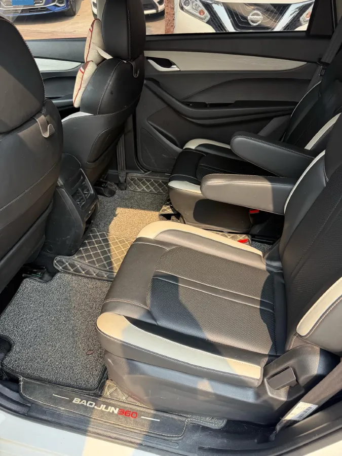 2019 BaoJun 360 1.5L 105HP L4 6MT,autocango,china used car exporter,china ev exporter,chinese used car exporter,chinese used ev exporter