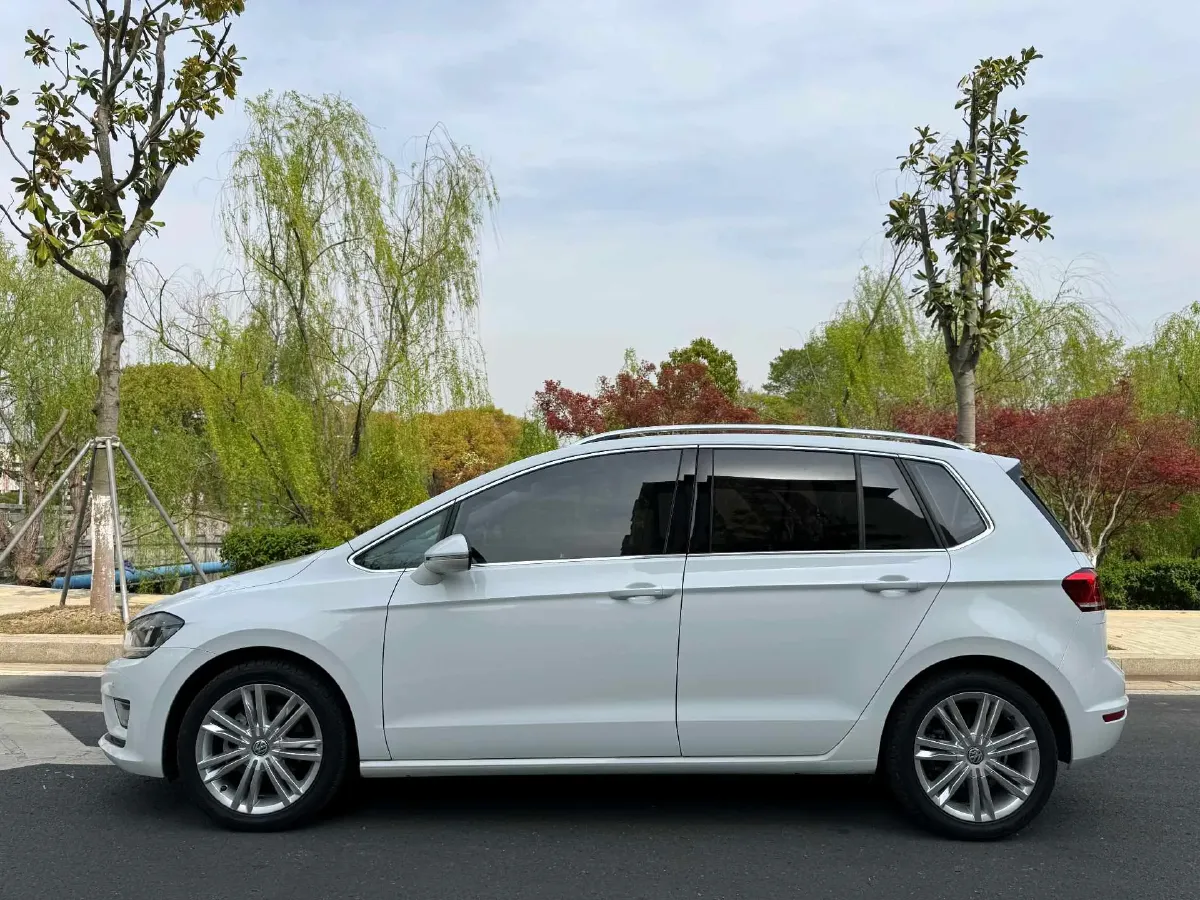 2016 Volkswagen Golf Sportsvan 1.4T 150HP L4 7DCT,autocango,china used car exporter,china ev exporter,chinese used car exporter,chinese used ev exporter