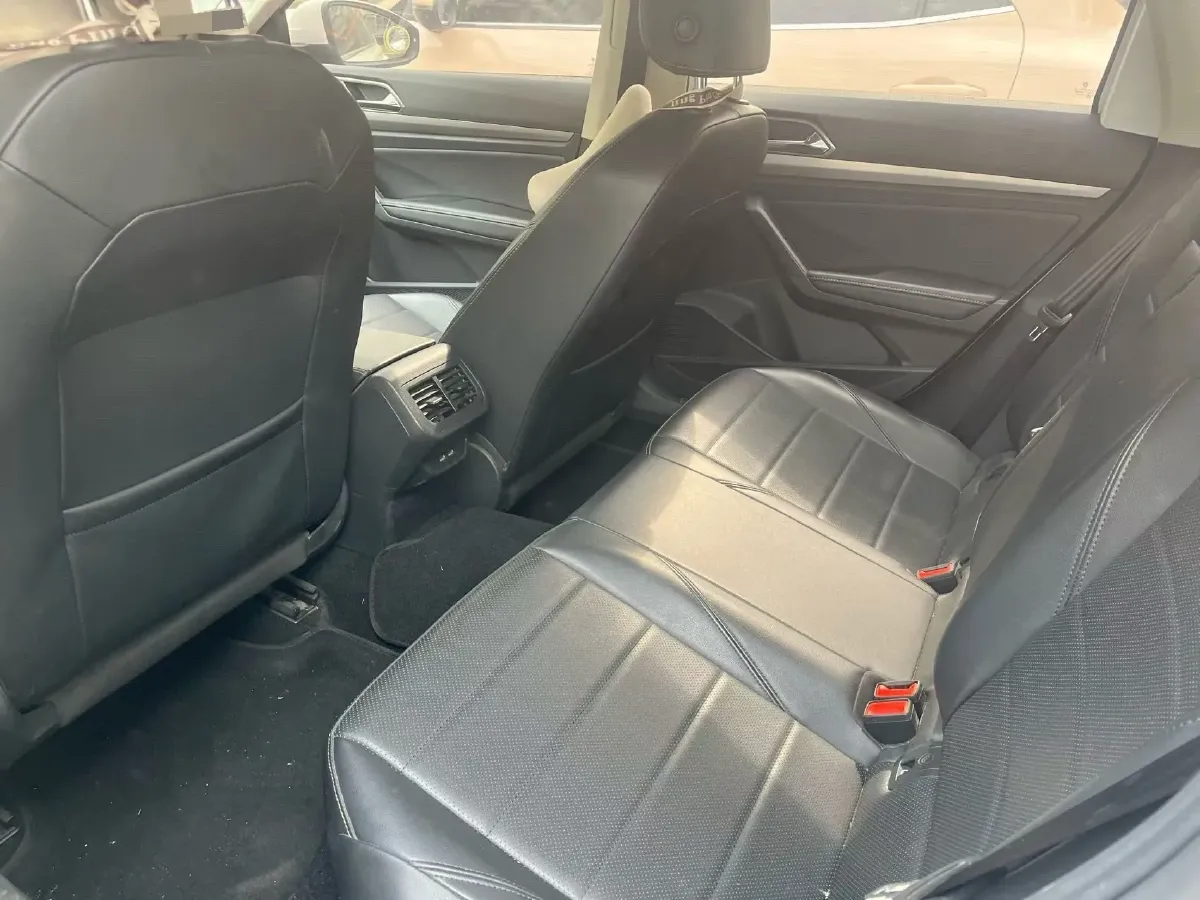 2019 Volkswagen Lavida 1.5L 113HP L4 6AT,autocango,china used car exporter,china ev exporter,chinese used car exporter,chinese used ev exporter