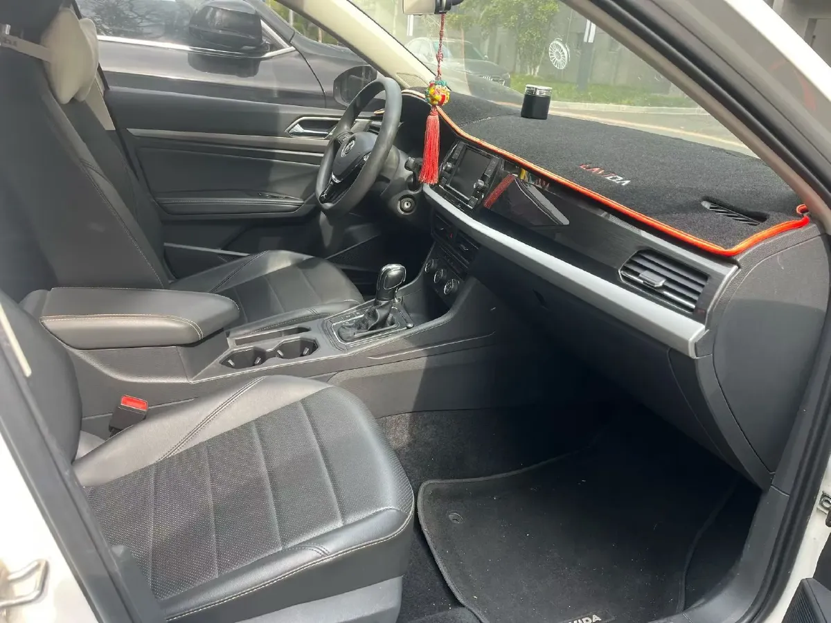2019 Volkswagen Lavida 1.5L 113HP L4 6AT,autocango,china used car exporter,china ev exporter,chinese used car exporter,chinese used ev exporter