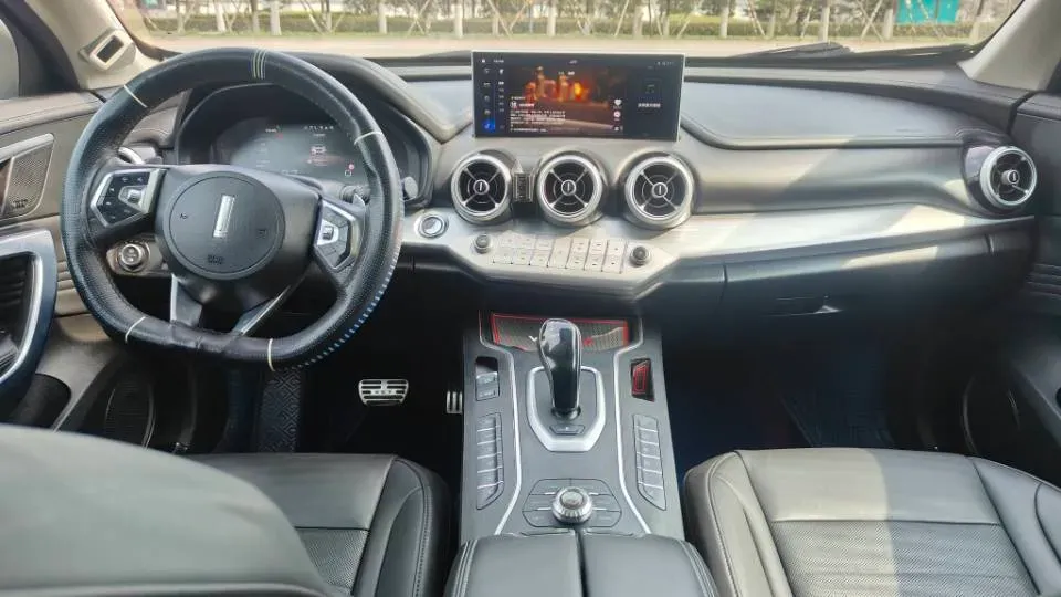 2020 WEY VV7 2.0T 227HP L4 7DCT,autocango,china used car exporter,china ev exporter,chinese used car exporter,chinese used ev exporter